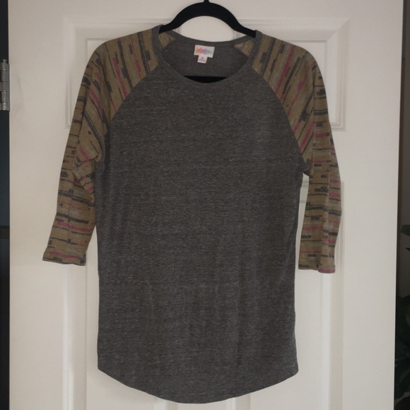 LuLaRoe Randy Tee - Picture 2 of 2